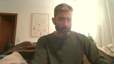 hotreds webcam model stream image