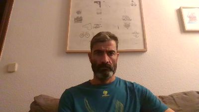 hotreds webcam model stream image