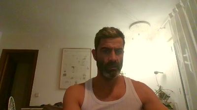 hotreds webcam model stream image