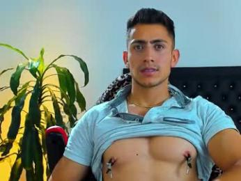 zachpri20 webcam model stream image