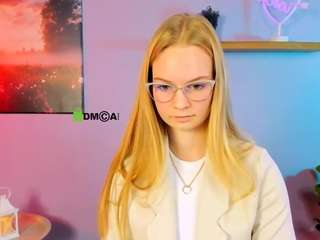 dakota-night webcam model stream image