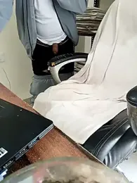 Office_online1 webcam model stream image