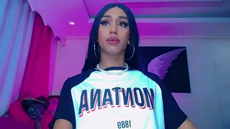 NahomiCamper webcam model stream image