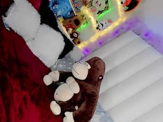 cute-estefany webcam model stream image