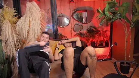 MarcoVitto webcam model stream image