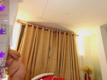 girl-amada webcam model stream image