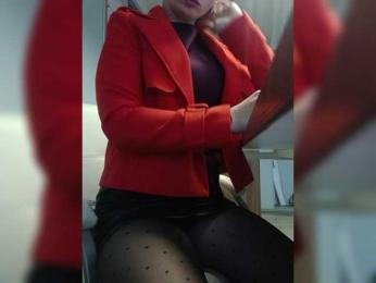 EmmiHot webcam model stream image