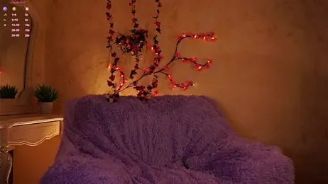 DarelleFare webcam model stream image