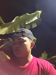 youngboypiss webcam stripchat model stream image