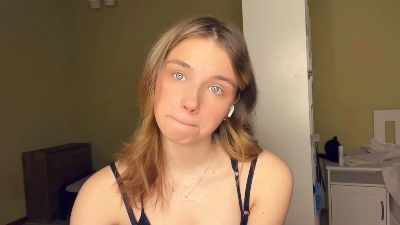 LindseyWatah webcam model stream image