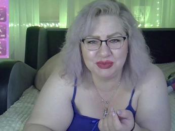 AngelinaGlam webcam model stream image