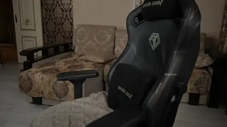 mike0xx webcam model stream image