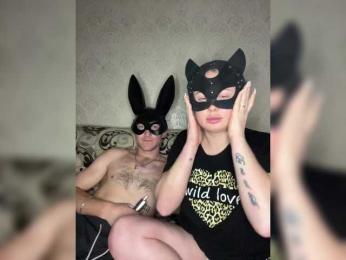 Pisusha122 webcam model stream image