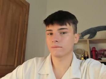 mystic_evan webcam model stream image