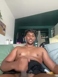 axel_black03 webcam stripchat model stream image