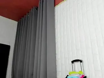 hottycrishina webcam stripchat model stream image