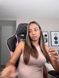 DianaHopson webcam model stream image