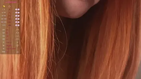 foxy_bloomm webcam model stream image