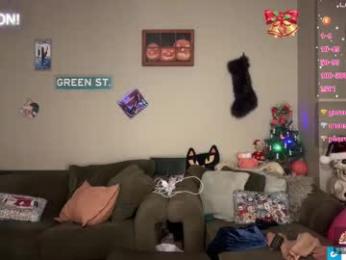 greenxxxqueen webcam model stream image