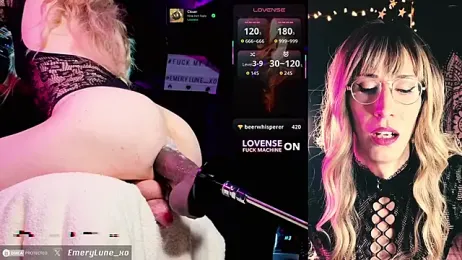 EmeryLune_xo webcam model stream image