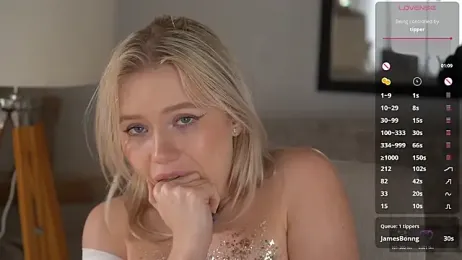 LexieLoree webcam model stream image