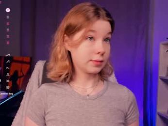 kaylisse webcam model stream image