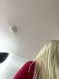 MacTroy webcam model stream image