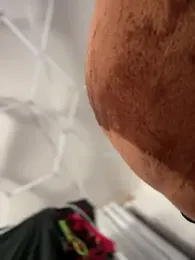 MacTroy webcam model stream image