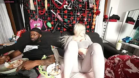 MacTroy webcam model stream image