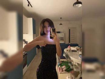 PleaseTouchME webcam model stream image