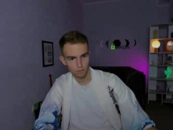 astren_villo webcam model stream image