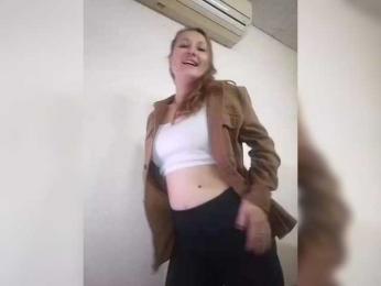 Yuliya333 webcam model stream image