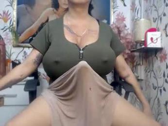 alwayshardcock11inch webcam model stream image