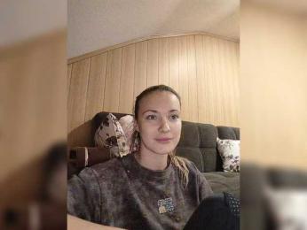 Lola3000 webcam model stream image