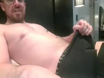 s_i_q webcam model stream image