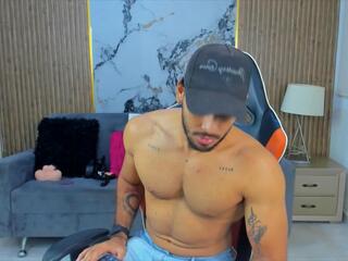 Alessio Moretti webcam model stream image