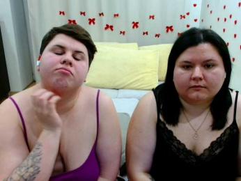 BeckyAndEllen webcam model stream image