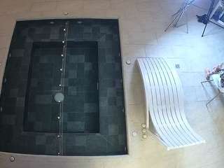 voyeurcam-casa-salsa-hottub-view webcam model stream image