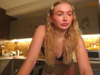 charming_daisy webcam chaturbate model stream image