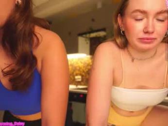 charming_daisy webcam model stream image