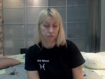 KyliePag webcam model stream image