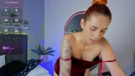 valeriia25_ webcam model stream image