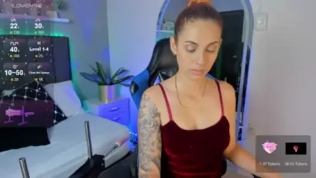 valeriia25_ webcam model stream image