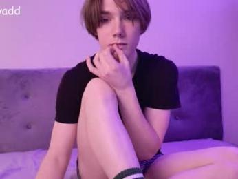 callmenineoneseven webcam model stream image