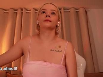 bella_adams_ webcam model stream image