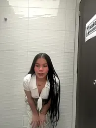 AmyWild webcam model stream image