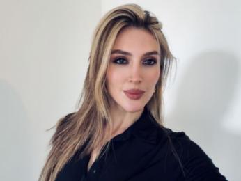 LilaFerrari webcam livejasmin model stream image