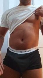 Goldenzin webcam model stream image