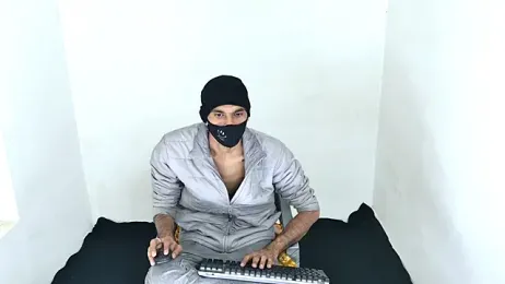 Max_morning_star webcam model stream image