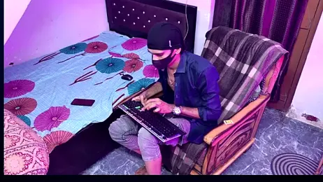 Max_morning_star webcam model stream image